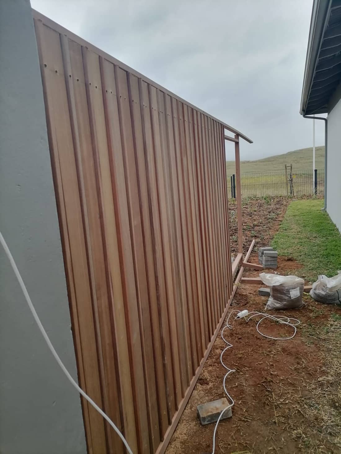 Custom timber privacy screen